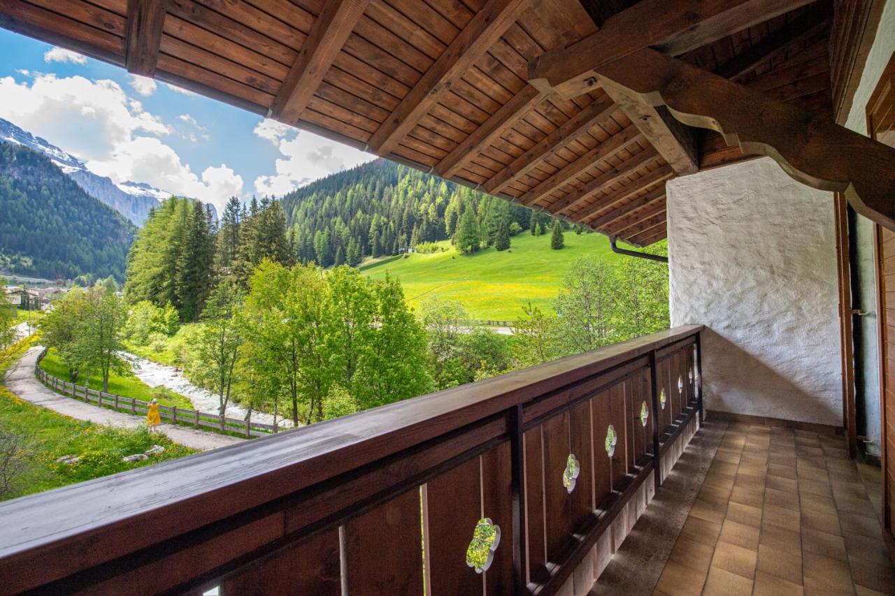 Apartments Jasmin Selva di Val Gardena Exteriör bild