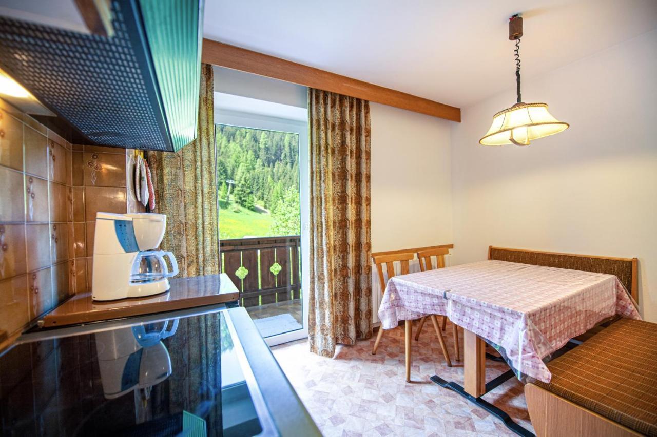 Apartments Jasmin Selva di Val Gardena Exteriör bild